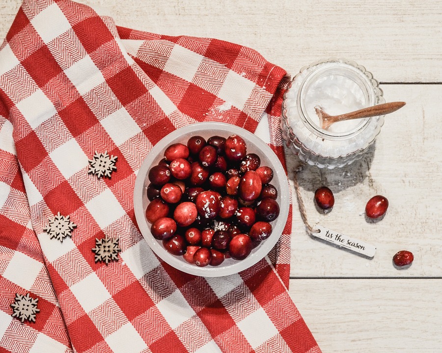 bowl of cranberries